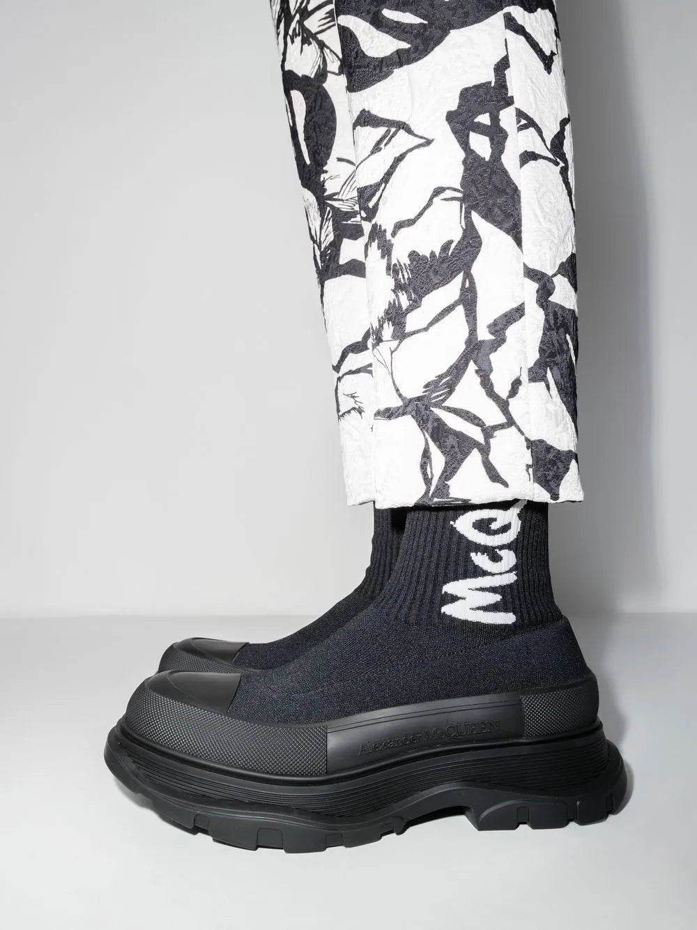 Alexander McQueen Tread sock-style boots