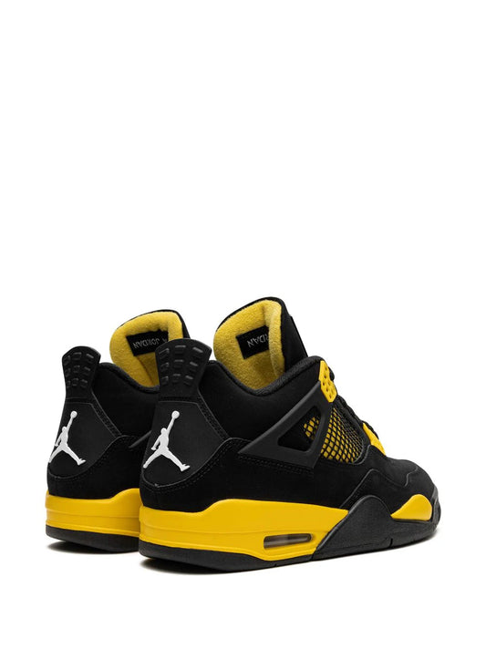 Air Jordan 4 Retro "Thunder 2023" sneakers