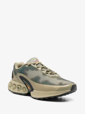 Nike Air Max DN sneakers