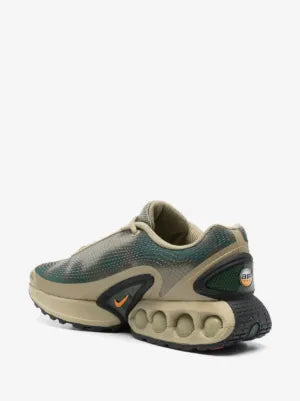 Nike Air Max DN sneakers