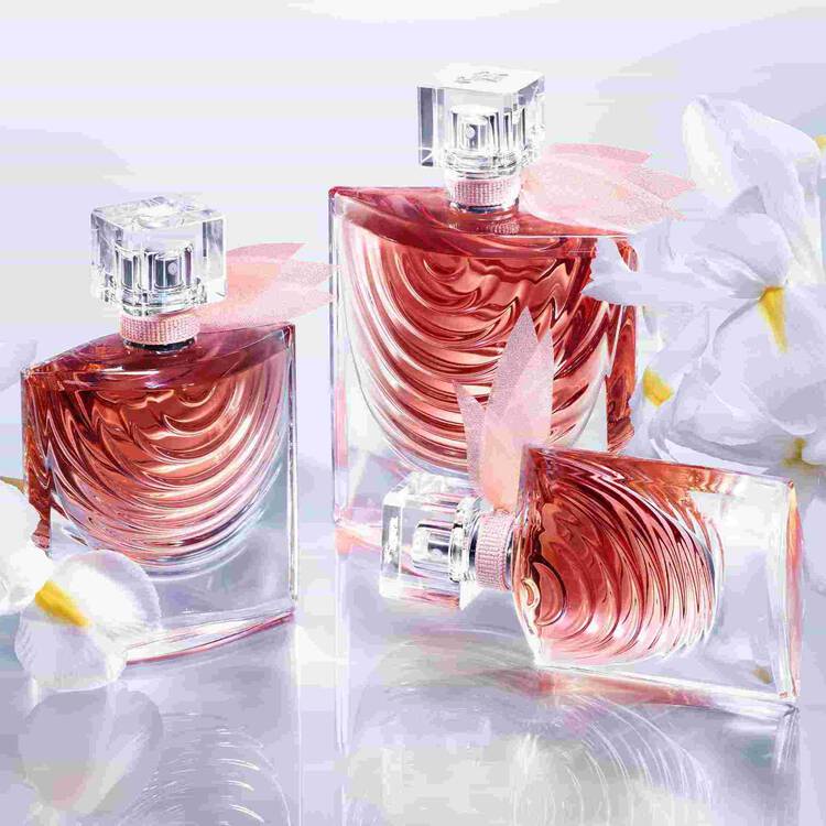 LANCOME
La vie est belle
IRIS ABSOLU
（EDP）
100mL
3.4oz